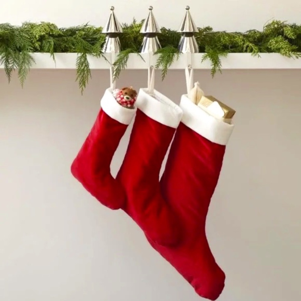 Medium Velvet Stocking - Red